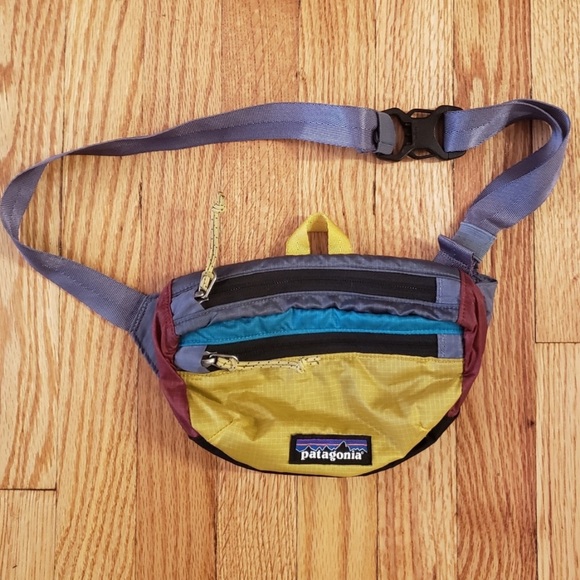 ISO !!!! Patagonia Mini Hip Pack in Patchwork - Picture 2 of 5